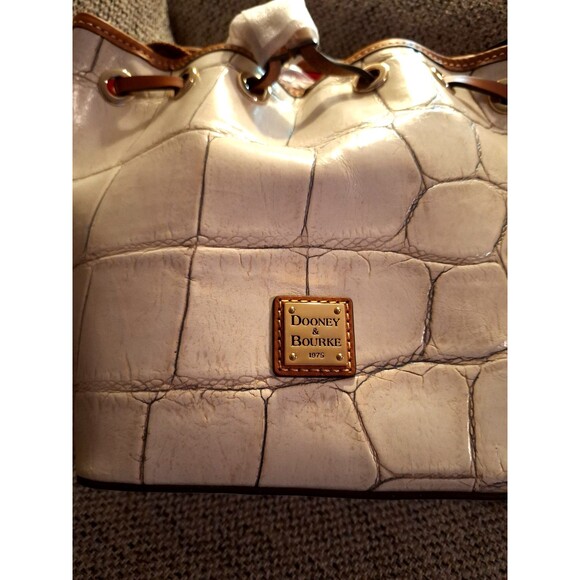 Dooney & Bourke Large Croc Drawstring in BONE SERENA CROSSBODY - Picture 2 of 15